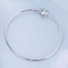 Nyitott szív alakú kapocs szerkezet és S925 fémjelzés az ezüst bangle karkötőn