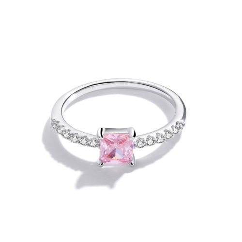 Fekvő pozíciójú s925 ezüst gyűrű hercegnő csiszolású pink kővel