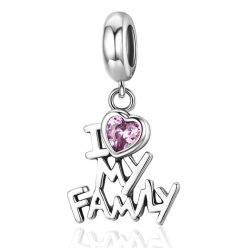 Ezüst “I love my family” charm rózsaszín szívkővel, Pandora kompatibilis karkötőhöz.