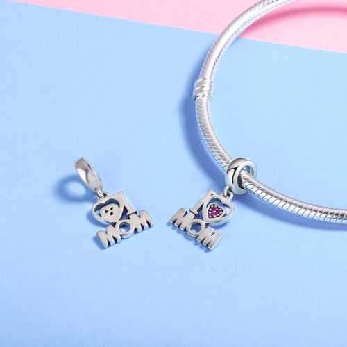 Dupla szívvel és rózsaszín kristályokkal készült “I love mom” medál, Pandora kompatibilis charm.
